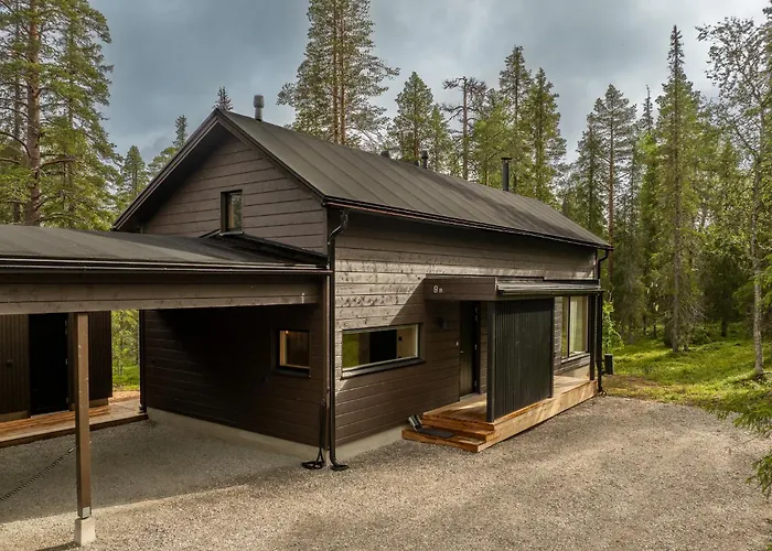 Kuusi By Hiylläs * Äkäslompolo